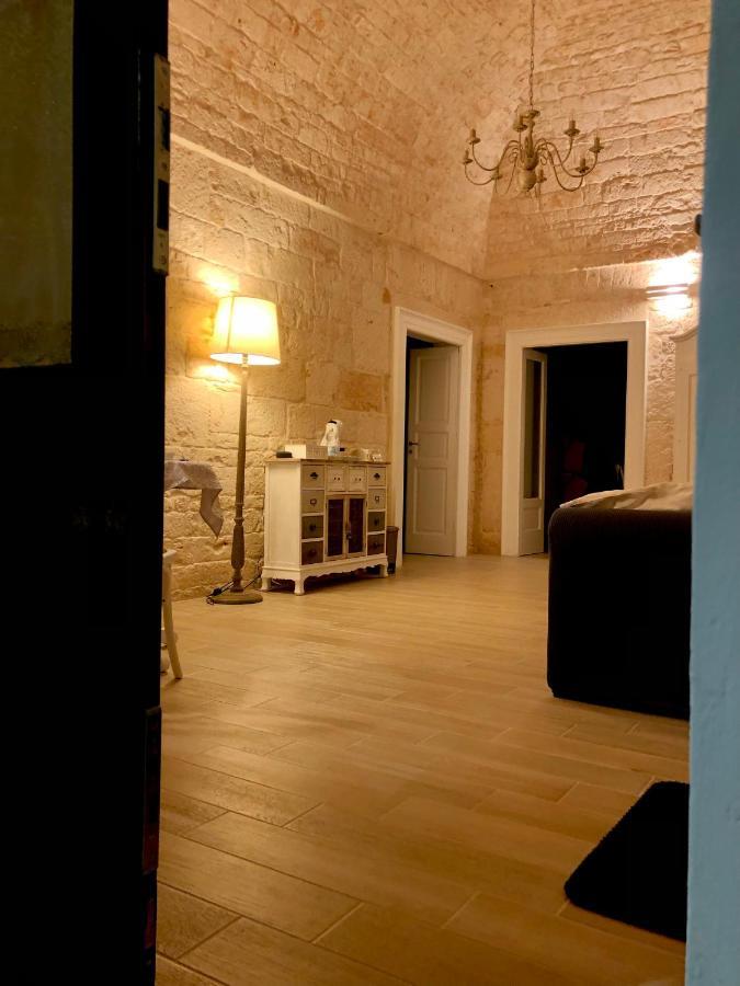 Nido Di Pietra-Dimora In Centro Bed & Breakfast อัลเบโรเบลโล ภายนอก รูปภาพ
